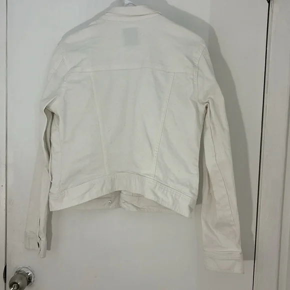 #132 Celebrity Pink Jean Jacket - Picture 5 of 5